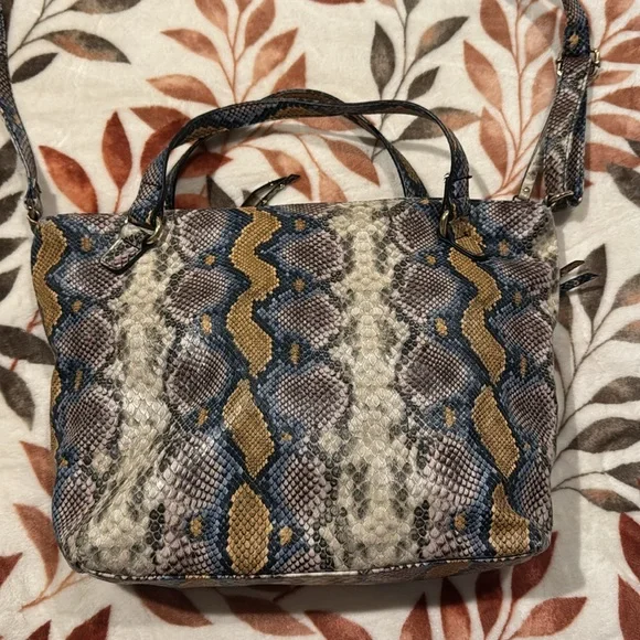 Jessica Simpson purse snake print - Picture 4 of 9
